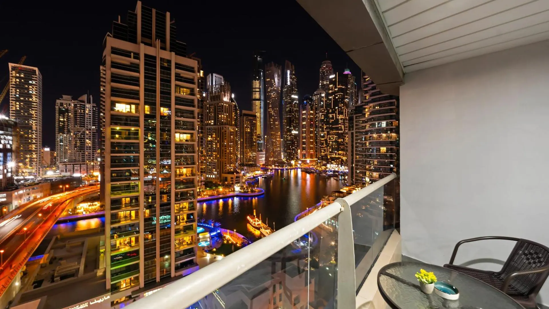 Luxury 2Br Apartment With Full Marina Views Dubai